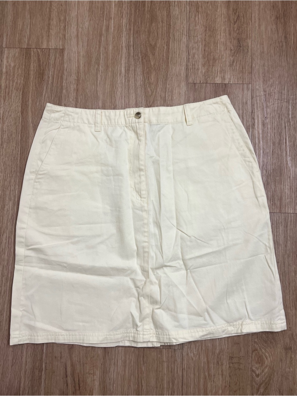 L.L. Bean 100%cotton yellow  Button-Front A-Line Skirt